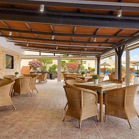 Ramada Residences By Wyndham Tenerife Costa Adeje Otel 2*