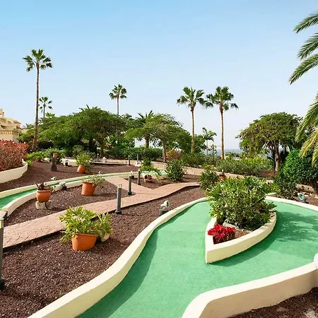 Ramada Residences By Wyndham Tenerife Costa Adeje فندق