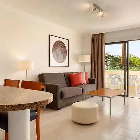Ramada Residences By Wyndham Tenerife Costa Adeje فندق