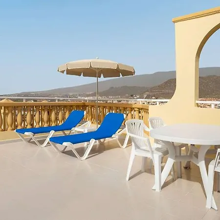 Ramada Residences By Wyndham Tenerife Costa Adeje فندق 2*